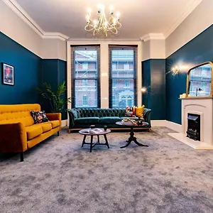 https://st-johns-wakefield-self-check-in-free-parking.yorkshirehotels.net